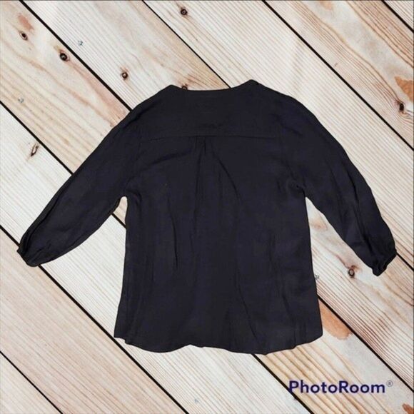 Mine Navy Button Down with Lace Detail M - Picture 5 of 5